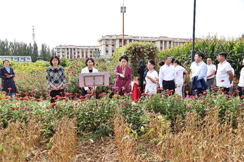 全國(guó)婦聯(lián)書記處書記、黨組成員宋莉一行到東北地理所調(diào)研